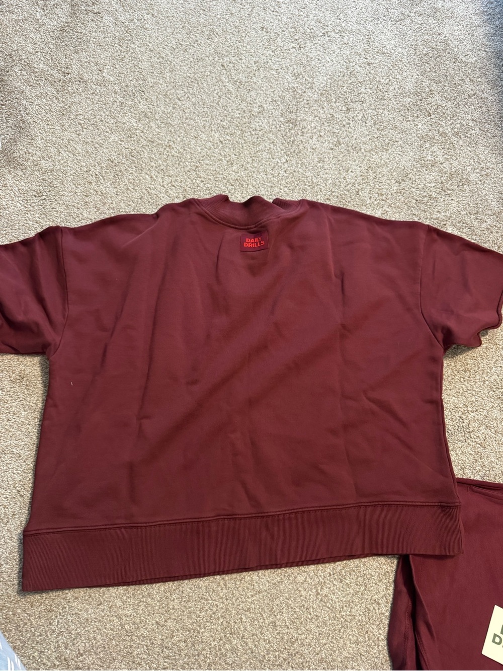 Daily drills NWT cropped crew set